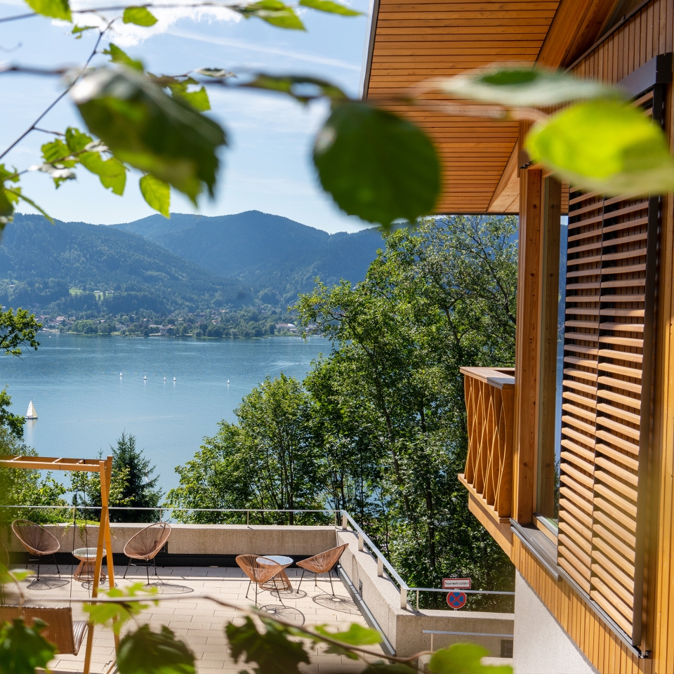 gallery-alpenchalet-appartement-aussenansicht-2