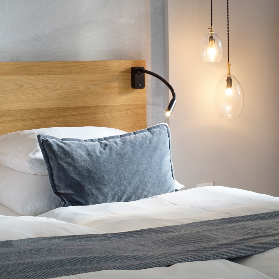 gallery-superior-doppelzimmer-seeblick-bett