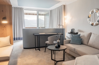 Deluxe Double Room with Lake View